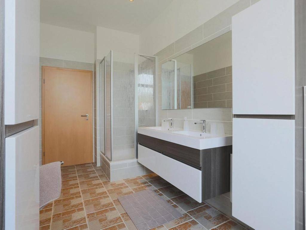Ferienwohnung Leuchtfeuer - Hof Sinswuerden 布特亚丁根 外观 照片